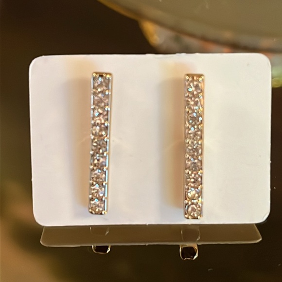 Banana Republic CZ Bar Post earrings - Picture 2 of 6